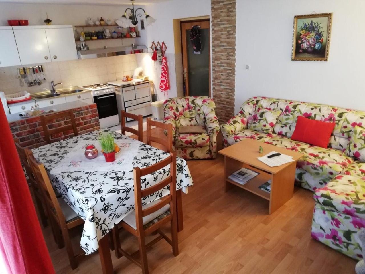 Apartment Resman Trsce Exterior foto